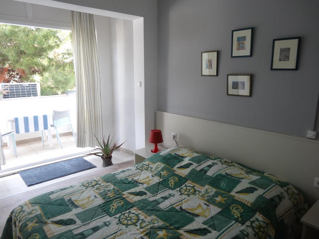 Gina Bed & Breakfast Tisno Eksteriør billede